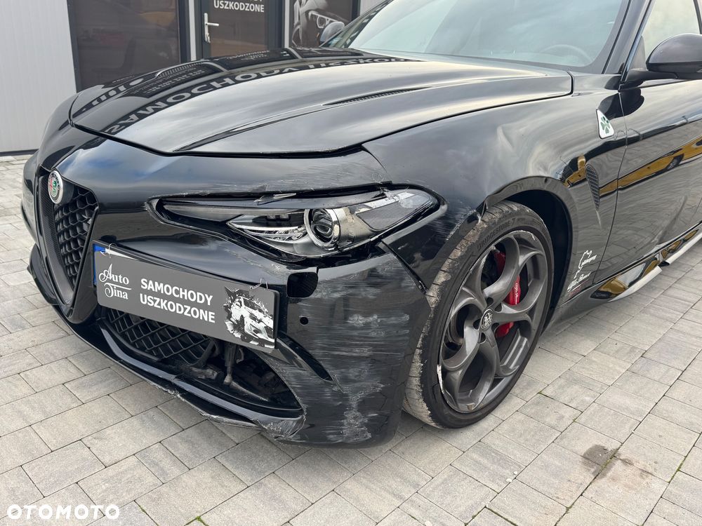 Alfa Romeo Giulia 2.9 Bi Turbo V6 Quadrifoglio Nring - 6