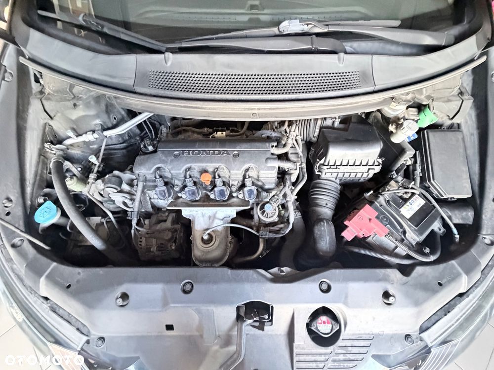 Honda Civic 1.8 Sport - 23
