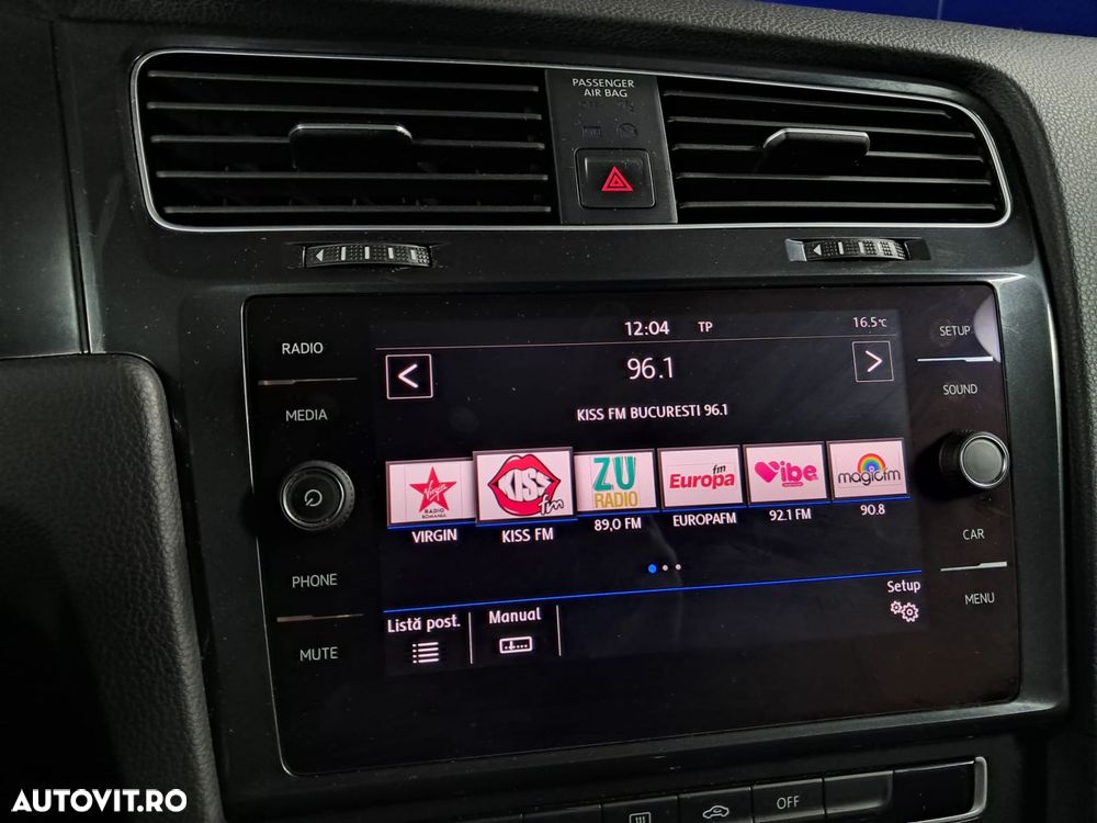 Volkswagen Golf - 17