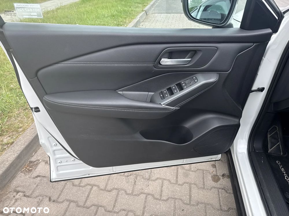 Nissan Qashqai 1.3 DIG-T MHEV N-Connecta Xtronic - 12