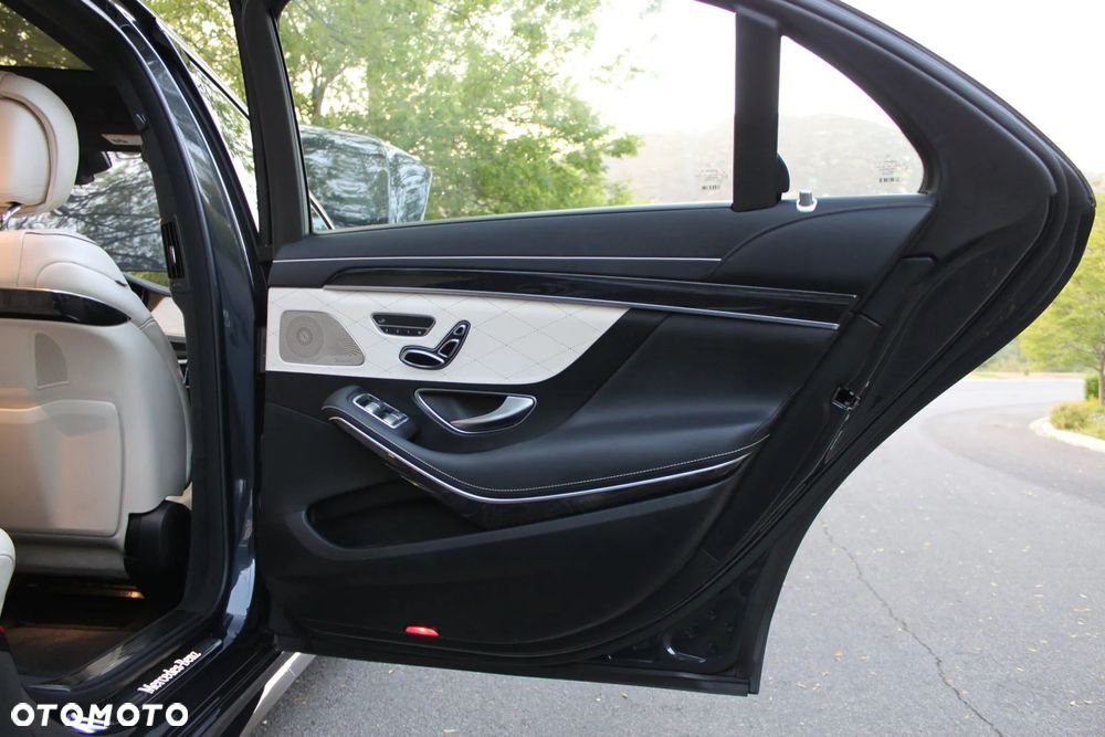 Mercedes-Benz Klasa S 560 4-Matic 9G-TRONIC - 21