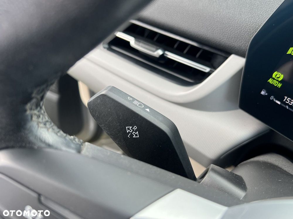 BMW X1 sDrive18i - 17