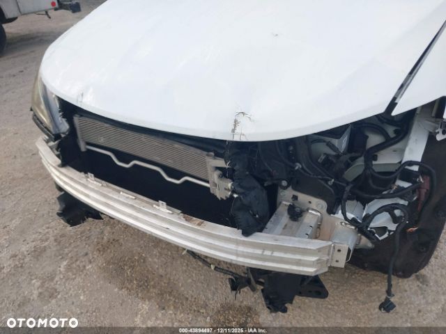 Chrysler Pacifica - 9