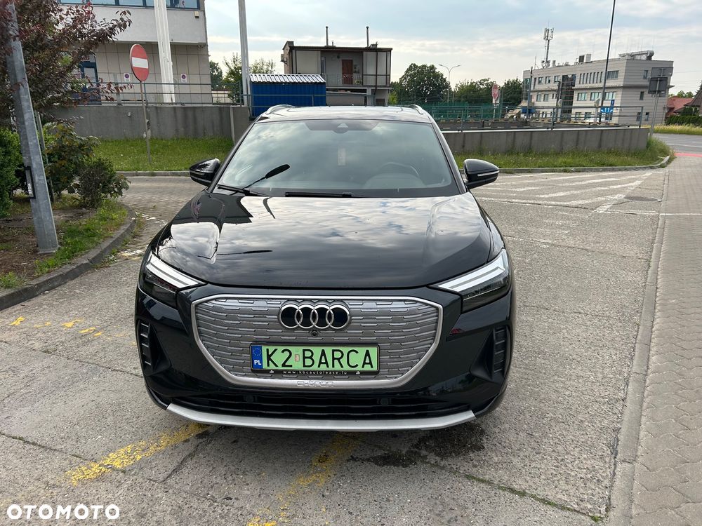 Audi Q4 e-tron 35 52kWh S Line - 2