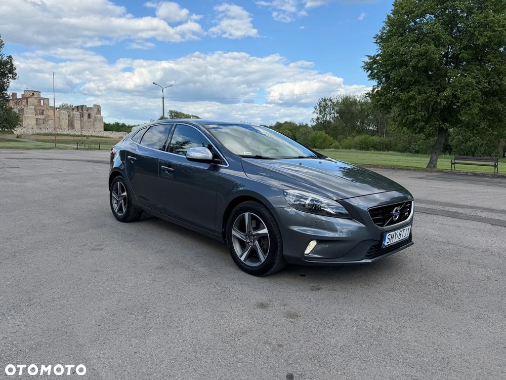 Volvo V40 D3 R Design - 3