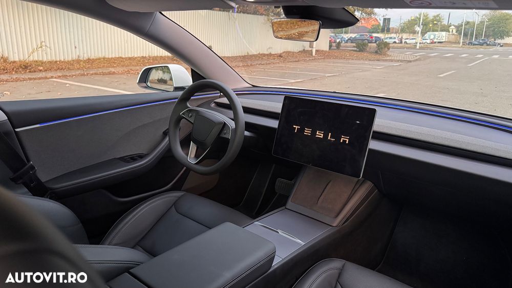 Tesla Model 3 Premium Langstreckenbatterie RWD - 6
