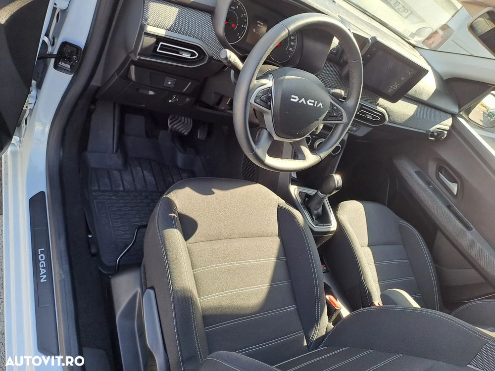 Dacia Logan TCe 90 CVT Journey - 13