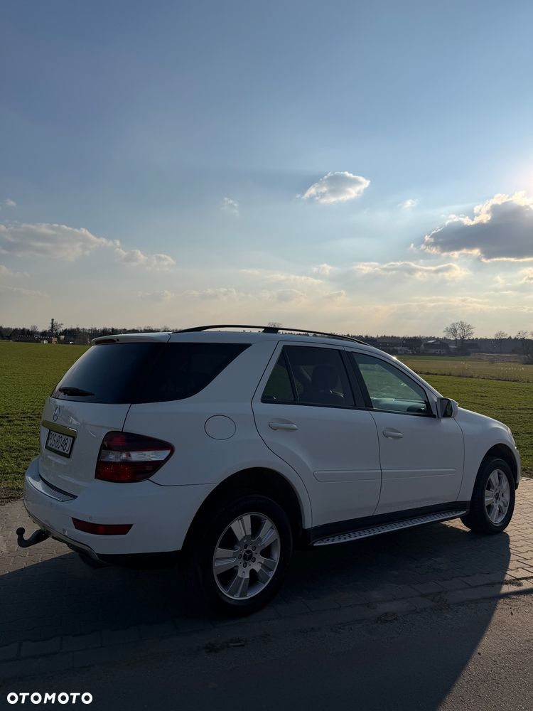 Mercedes-Benz ML - 17
