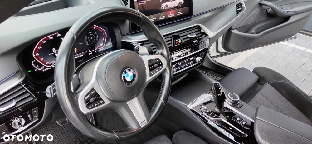 BMW Seria 5 530i mHEV M Sport sport - 18