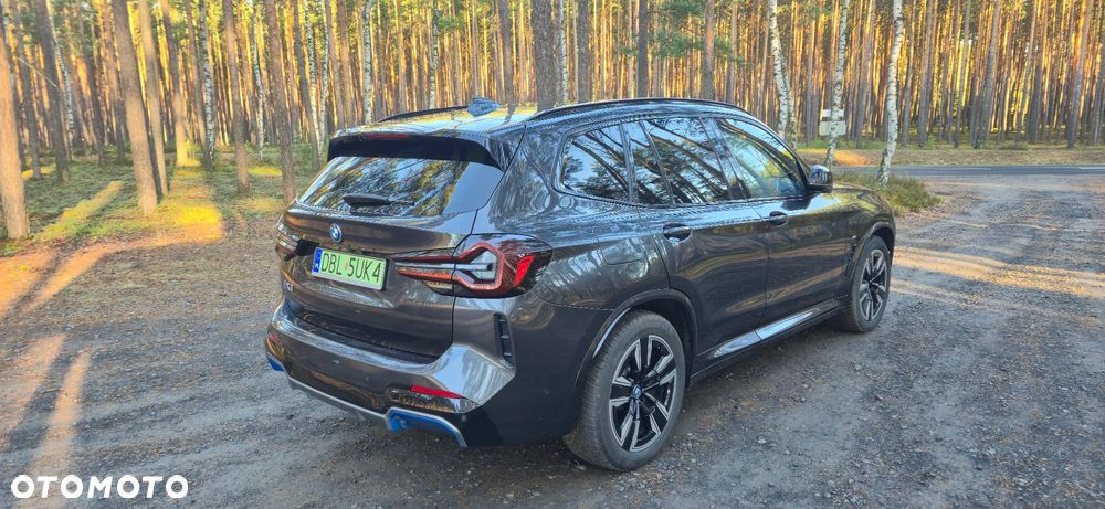 BMW iX3 Impressive - 6