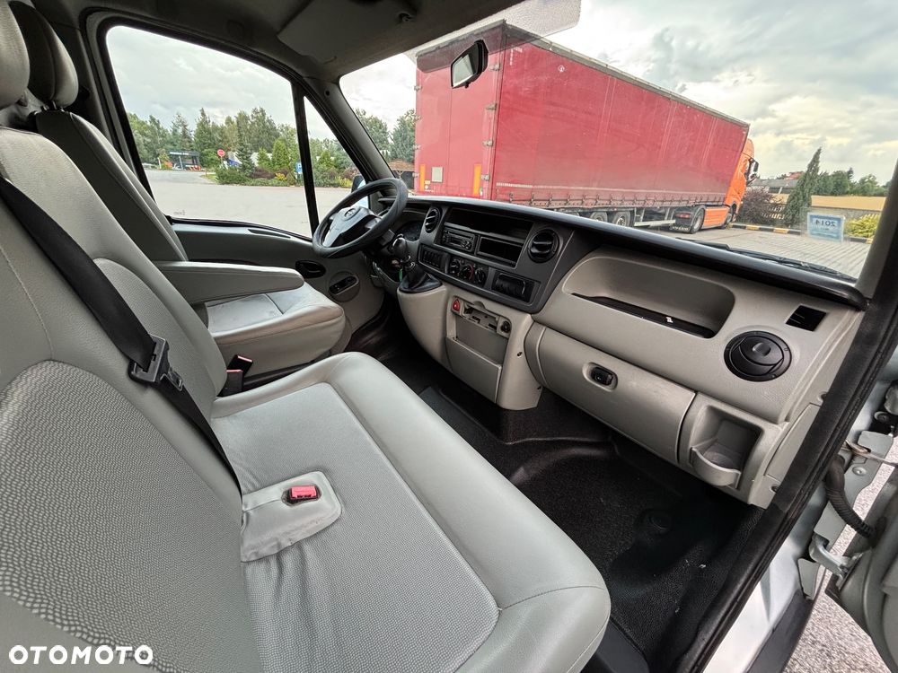 Opel Movano - 25