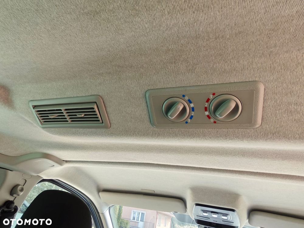 Renault Trafic Kombi 2.0 L2 Equilibre - 23