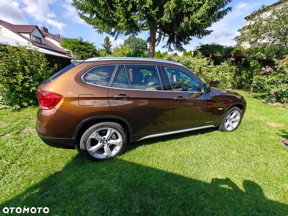 BMW X1 xDrive20d - 23