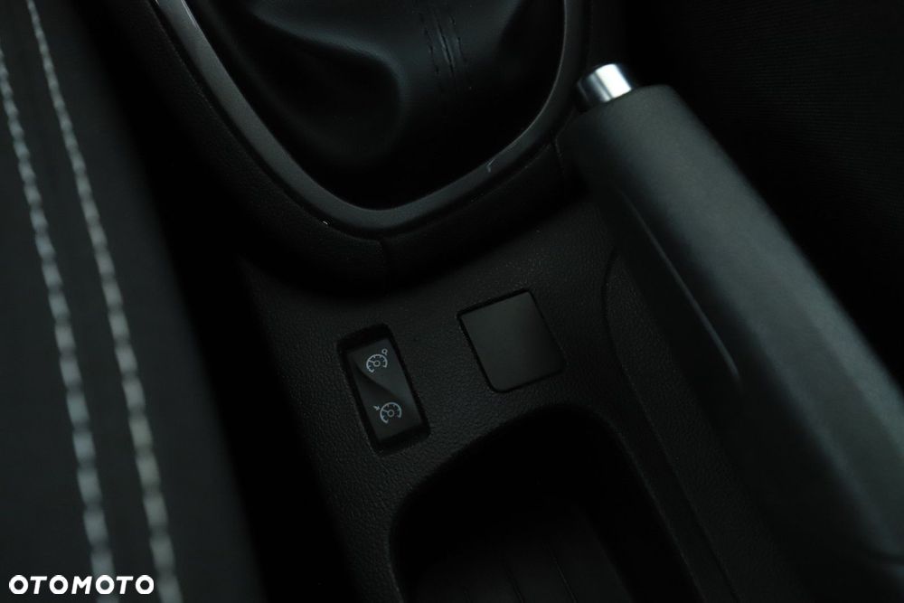 Renault Clio - 20