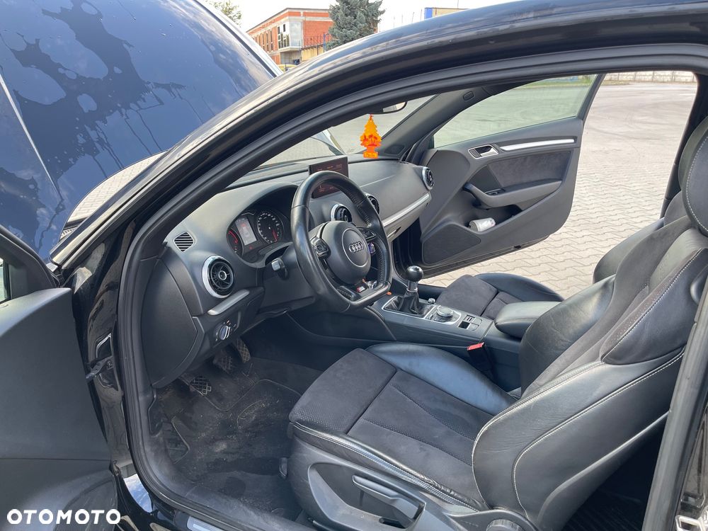 Audi A3 2.0 TDI Ambiente - 12