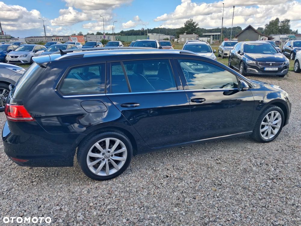 Volkswagen Golf 2.0 BlueTDI DSG Highline - 12