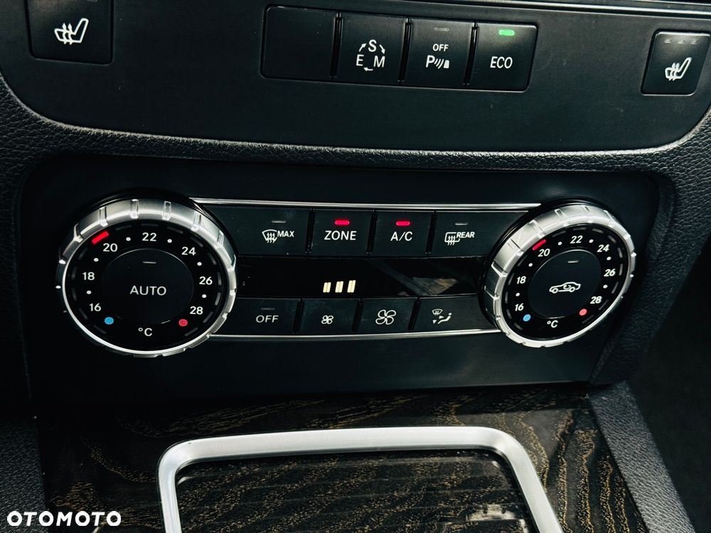 Mercedes-Benz GLK 250 BlueTEC 4Matic 7G-TRONIC - 38