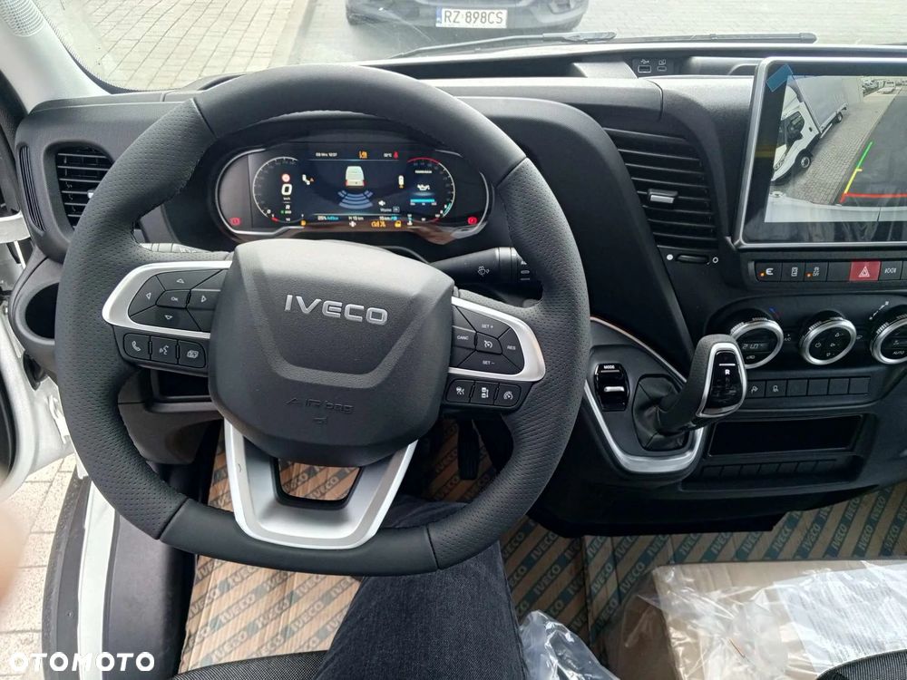 Iveco Daily 35S18HA8V - 8