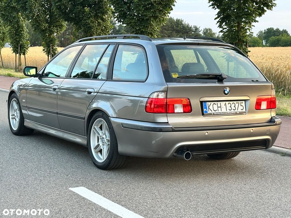BMW Seria 5 520i Touring Edition Sport - 10