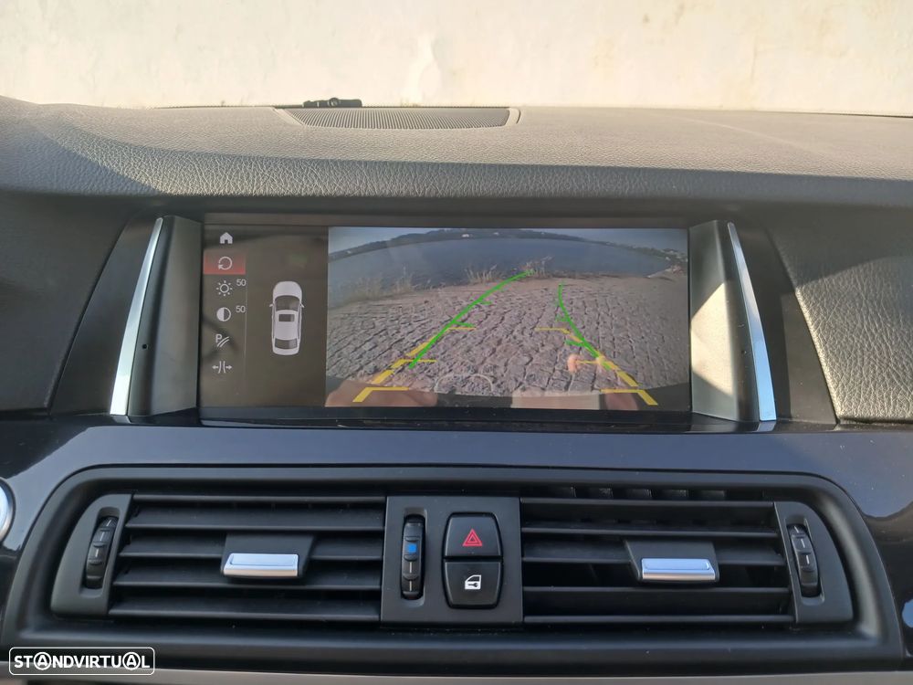 BMW 525 d xDrive Exclusive Auto - 10