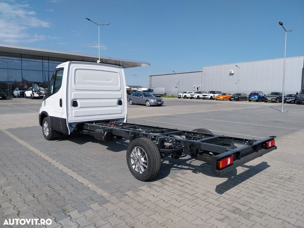 Iveco Daily 35S18H - 8