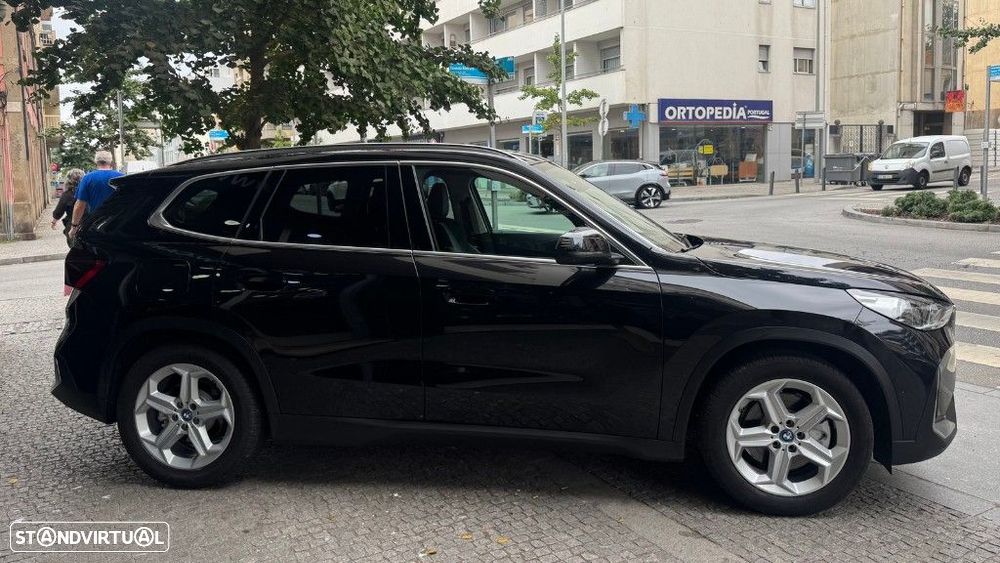 BMW iX1 xDrive30 - 5