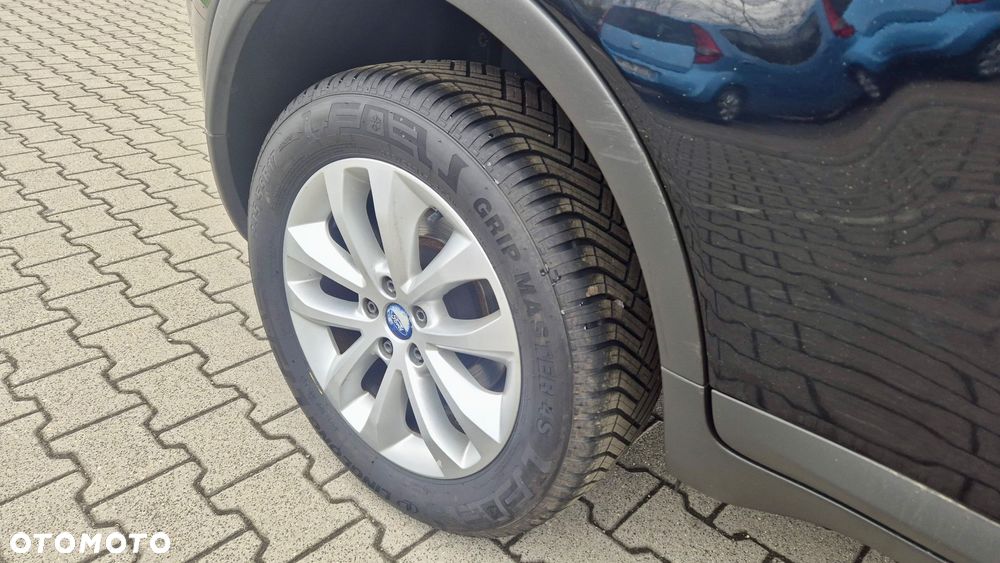 Ford Kuga - 16