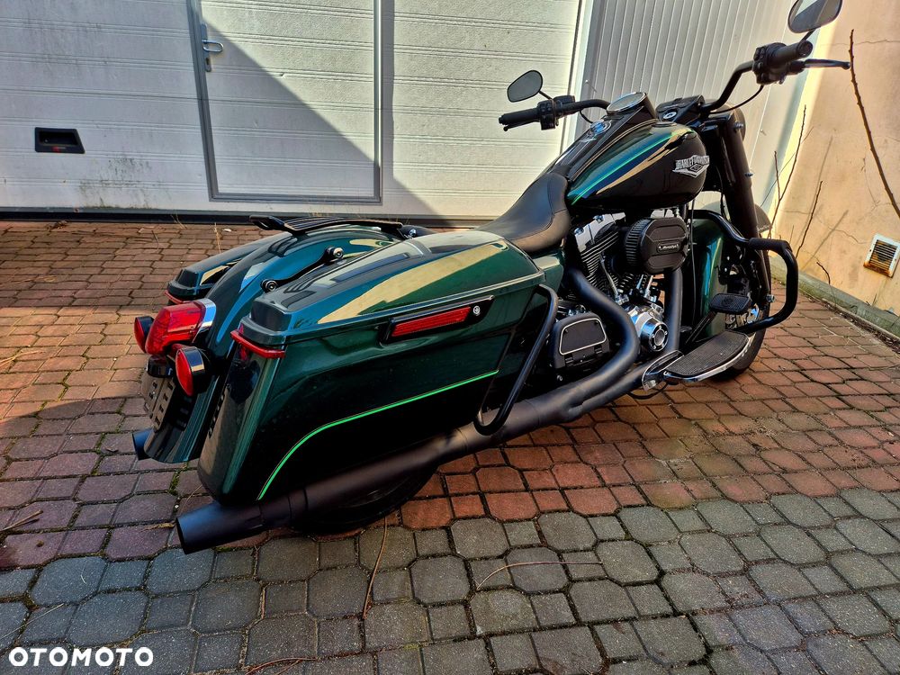 Harley-Davidson Touring Road King - 1
