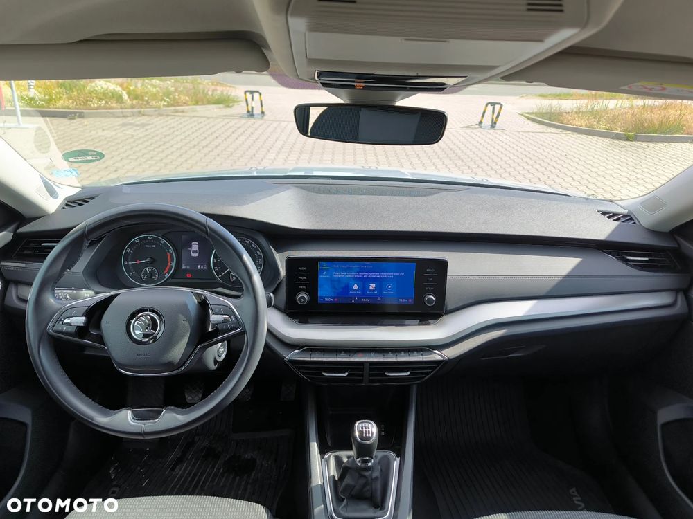 Skoda Octavia 1.5 TSI ACT Ambition - 10