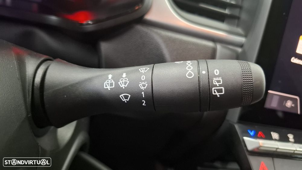 Renault Captur 1.0 TCe Evolution Bi-Fuel - 17