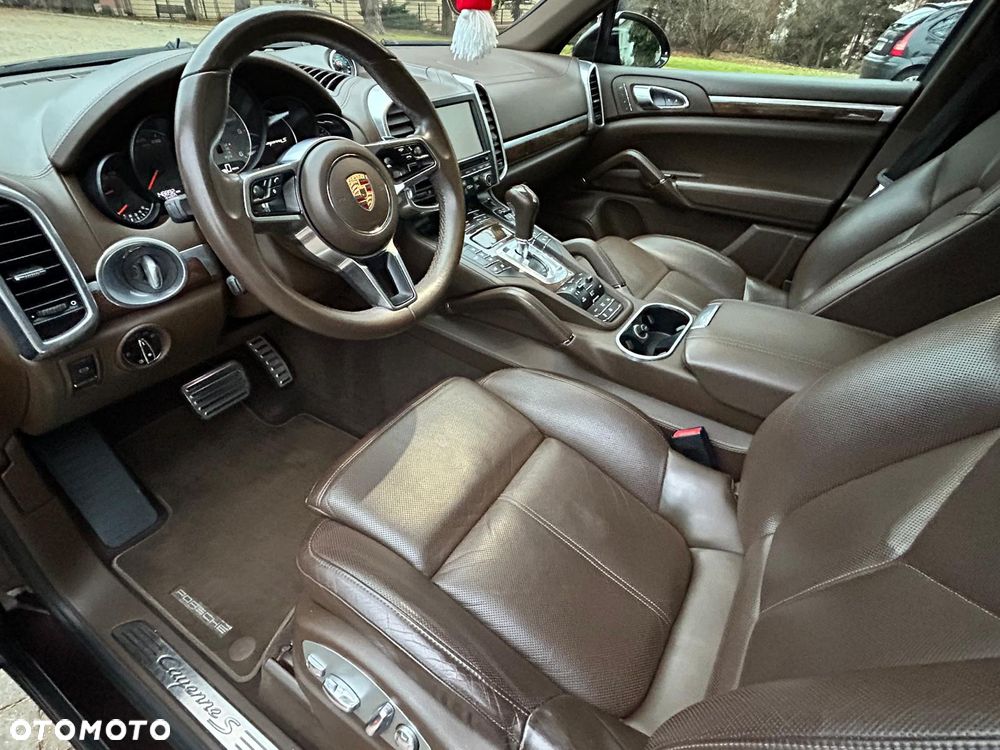 Porsche Cayenne S Diesel - 18