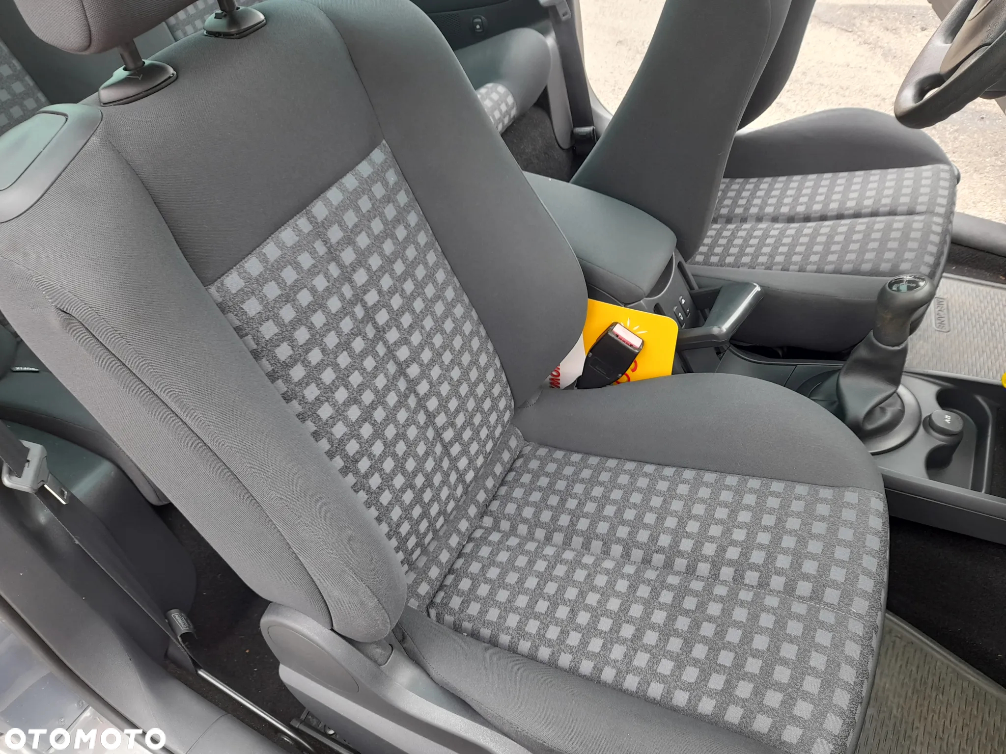 Renault Megane 1.6 16V 100 Authentique - 24
