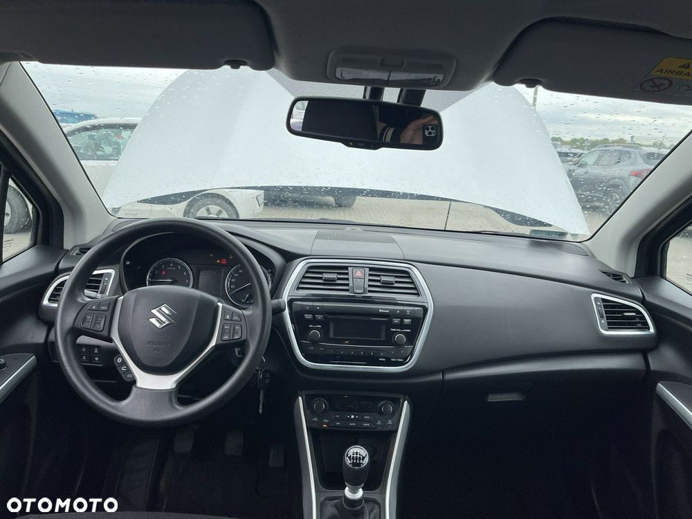 Suzuki SX4 S-Cross 1.4 Boosterjet Hybrid Comfort - 11
