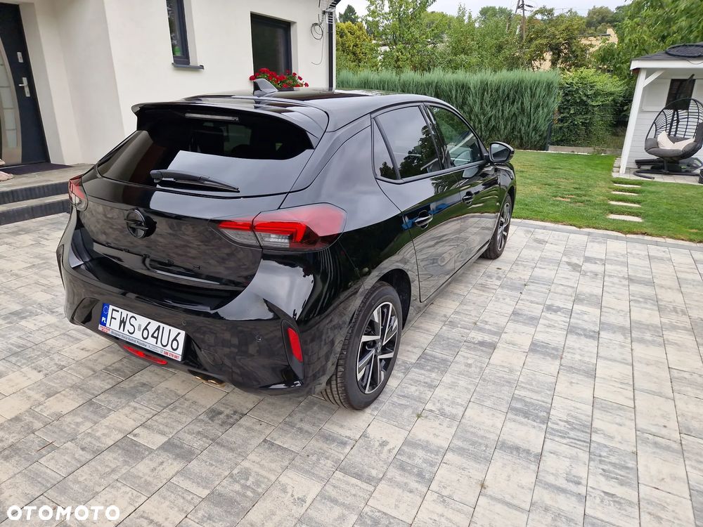 Opel Corsa 1.2 GS S&S - 9
