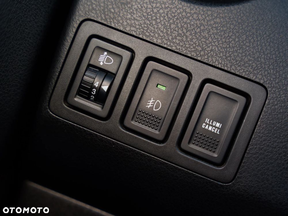 Suzuki Grand Vitara 2.0 Comfort + Family - 30