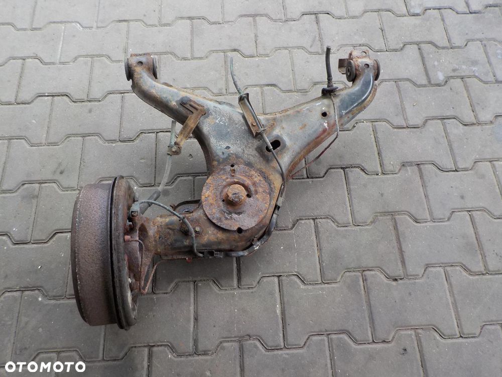 VW T4 90-95 WAHACZ LEWY PRAWY TYŁ BĘBEN - 9