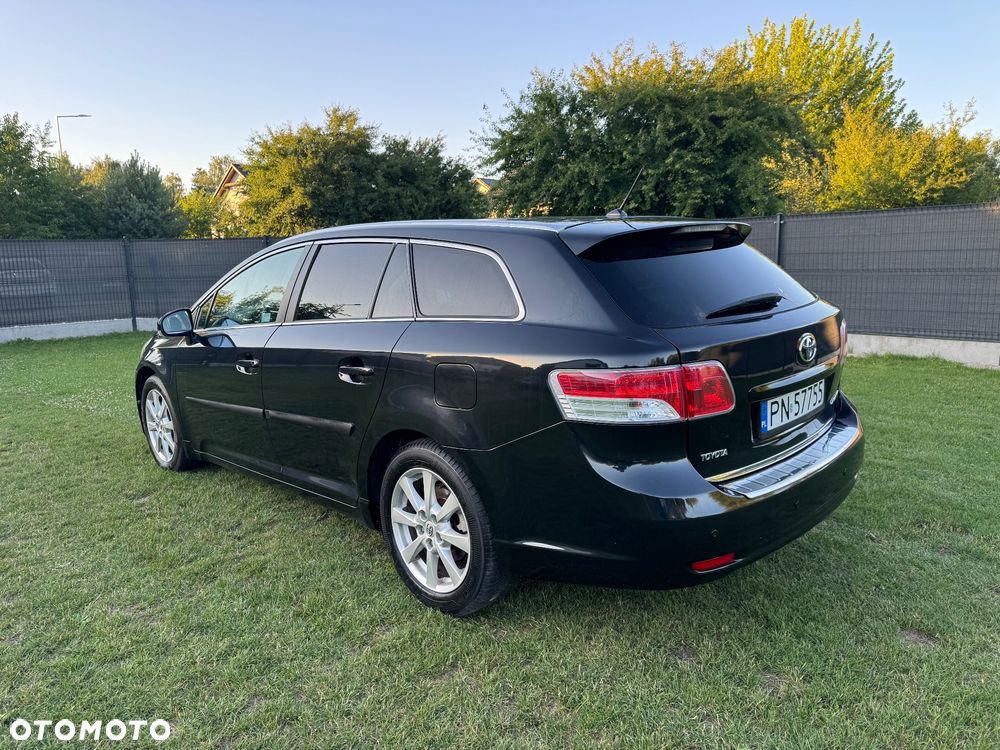 Toyota Avensis 2.2 D-4D Sol Plus - 3