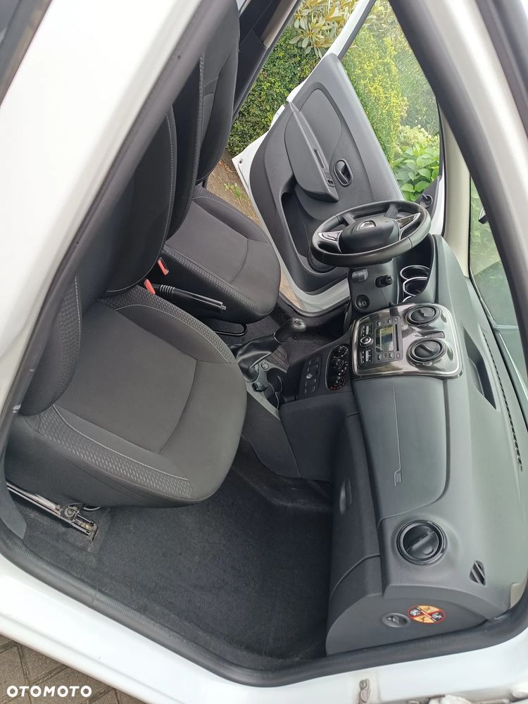 Dacia Logan - 15