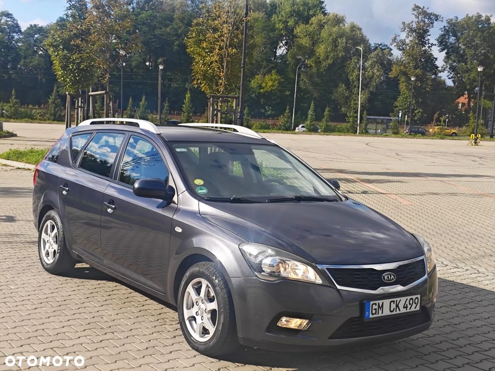 Kia Ceed Cee'd 1.6 Crdi Comfort + - 16