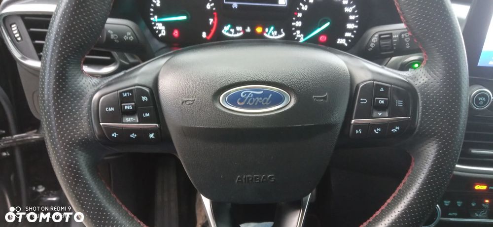Ford Fiesta 1.0 EcoBoost S&S ST-LINE - 8
