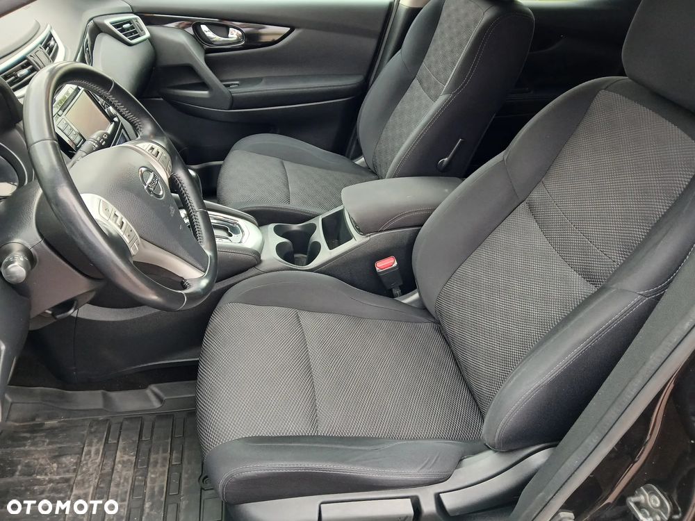 Nissan Qashqai 1.2 DIG-T N-Connecta Xtronic EU6 - 6