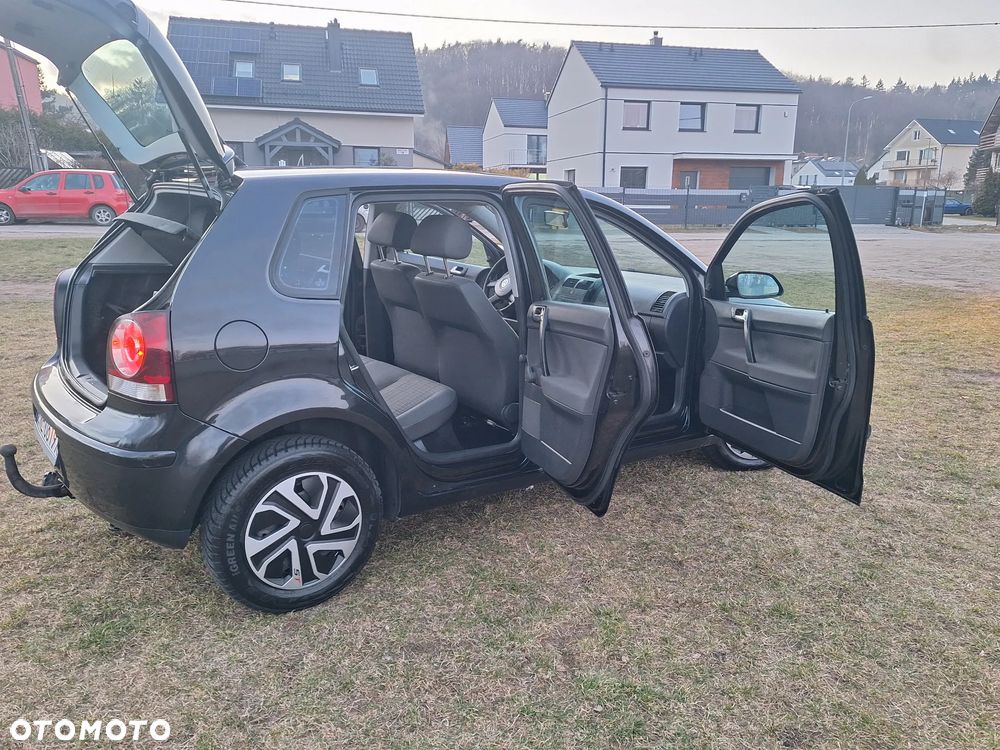 Volkswagen Polo 1.4 Comfortline - 16