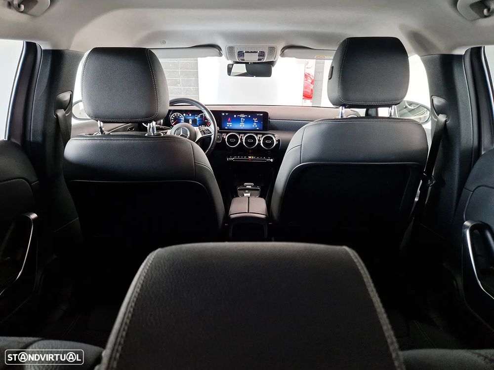 Mercedes-Benz A 250 e - 10