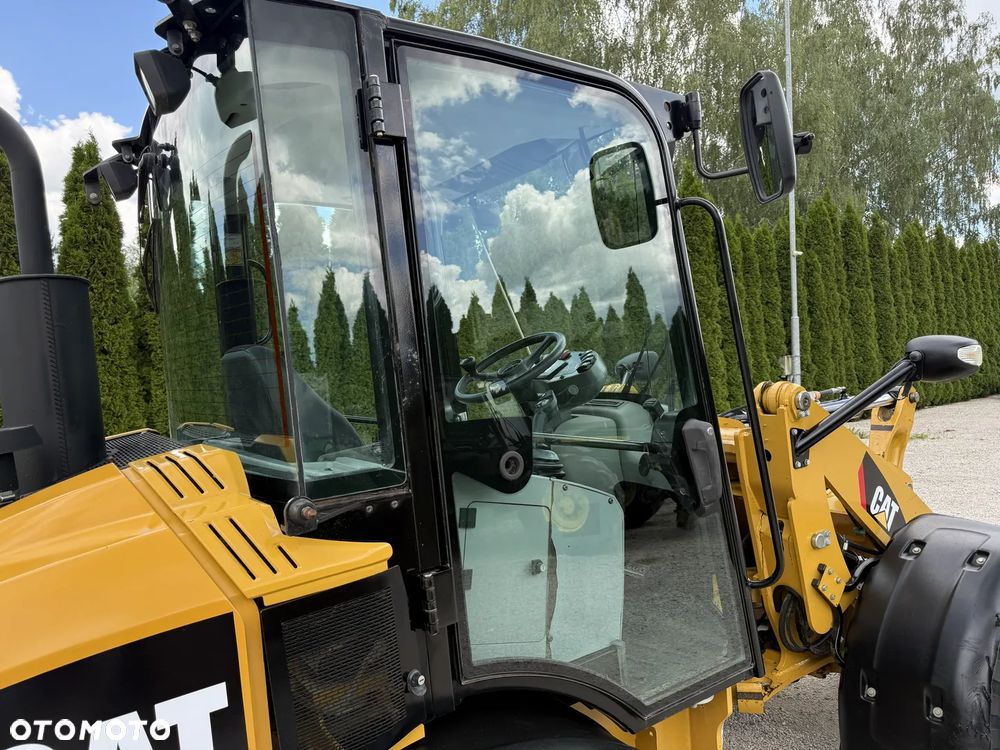Caterpillar CAT 906 H / PIĘKNA / ORYGINAŁ / TYLKO 4014 MTH / SPROWADZONA Z NIEMIEC / MAŁE GABARYTY / BEZ DPF I ADBLUE / ZADBANA / 60 70 M 506 509 L30 L35 908 907 320 318 750 850 - 25