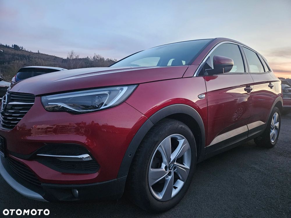 Opel Grandland X 1.2 Start/Stop Business Elegance - 3
