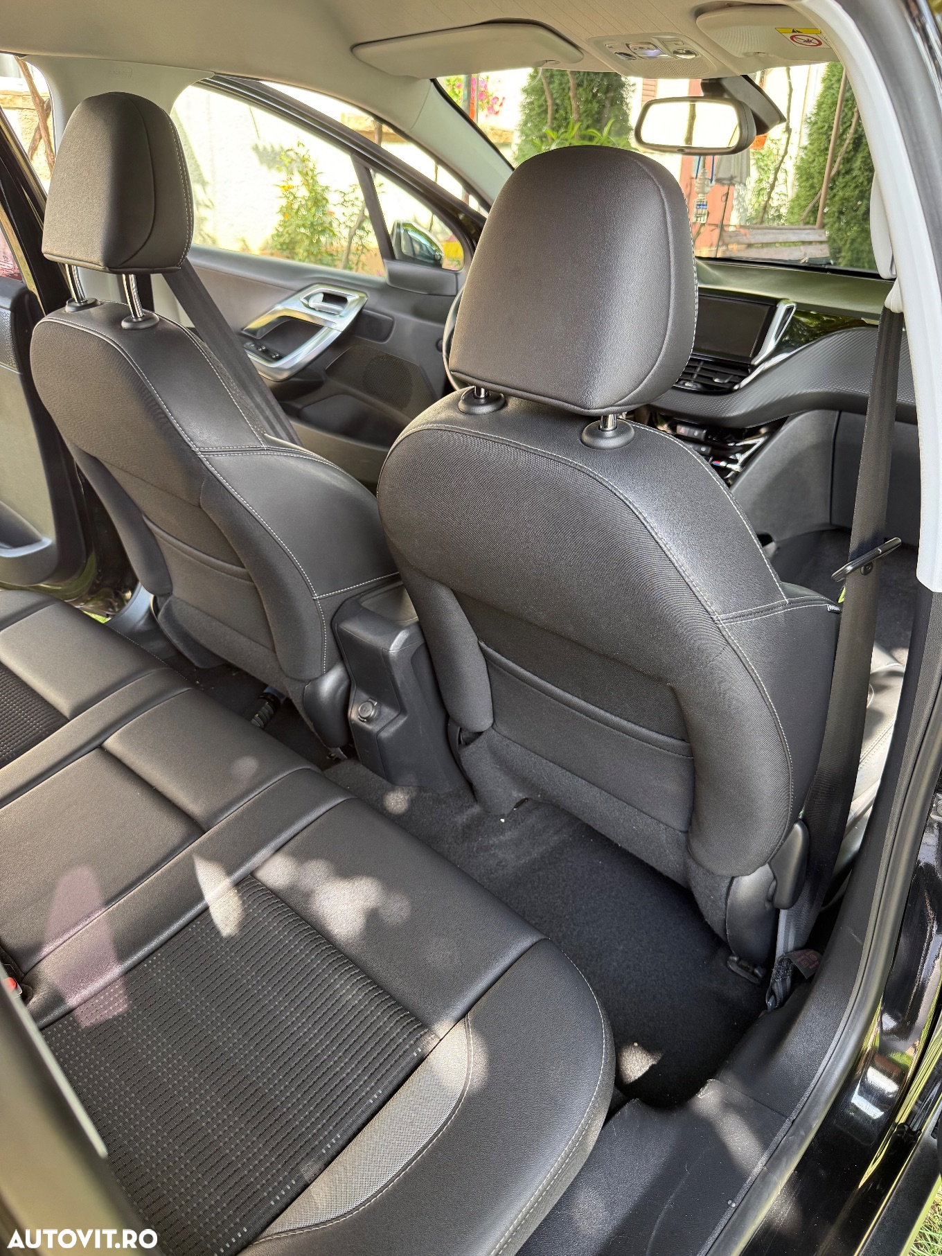 Peugeot 2008 1.6 BlueHDi FAP S&S Allure - 13