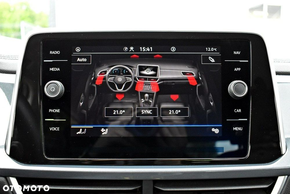 Volkswagen T-Roc 1.5 TSI Style DSG - 23