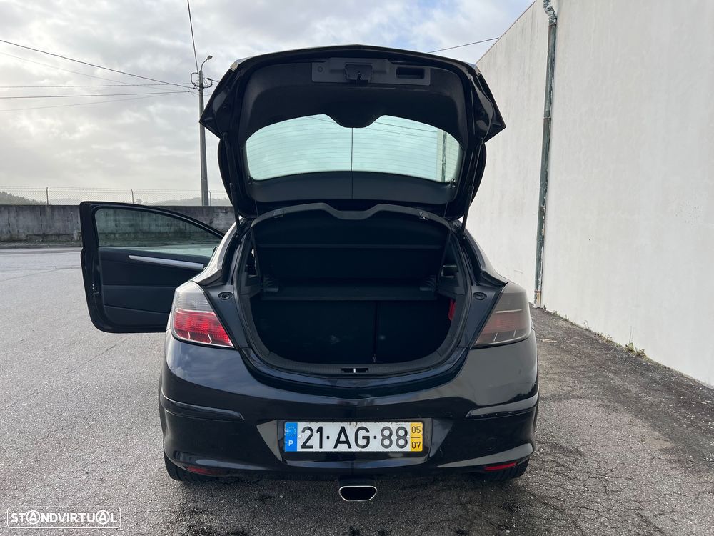 Opel Astra GTC 1.3 CDTI - 10
