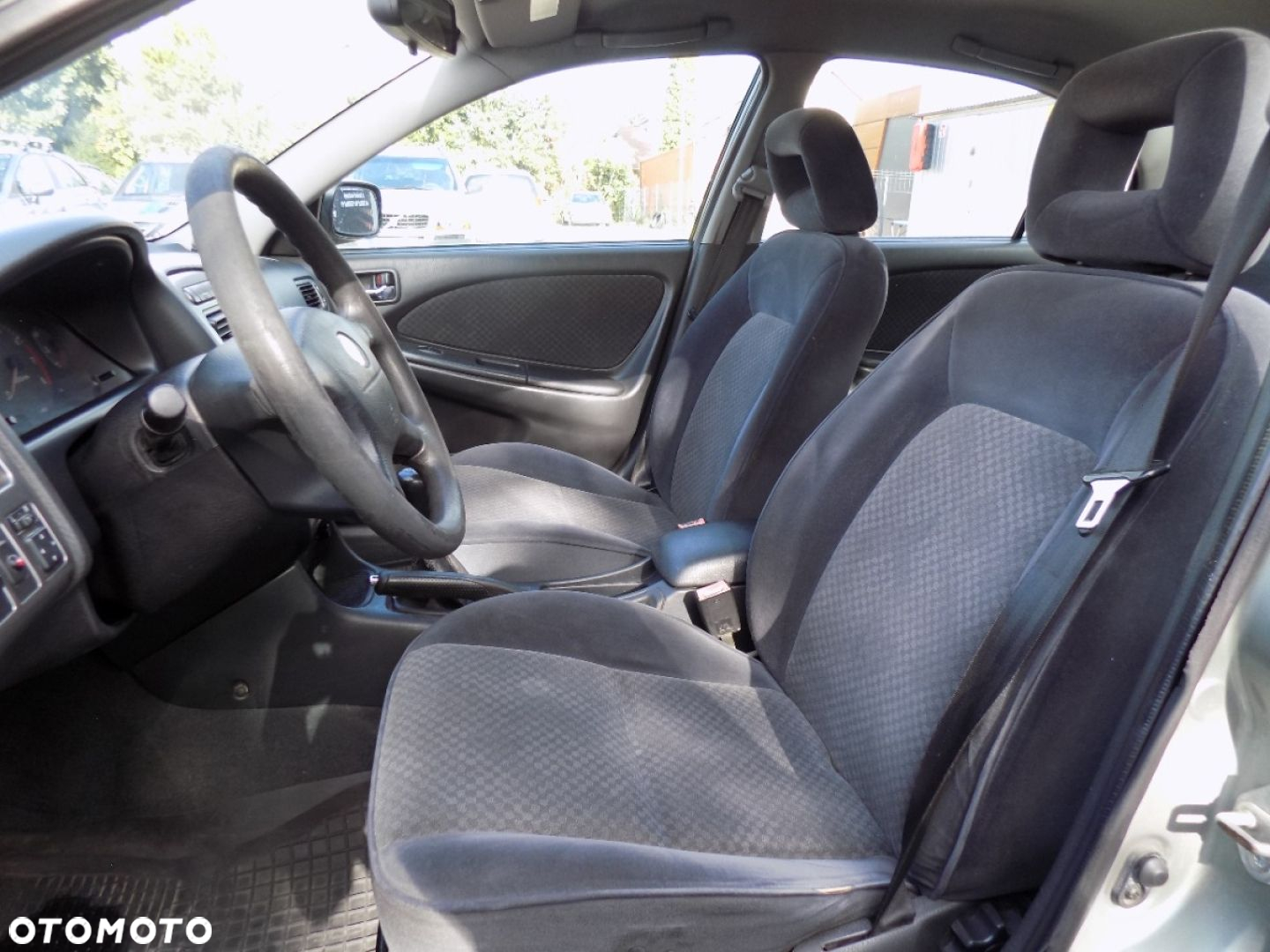 Toyota Avensis - 7