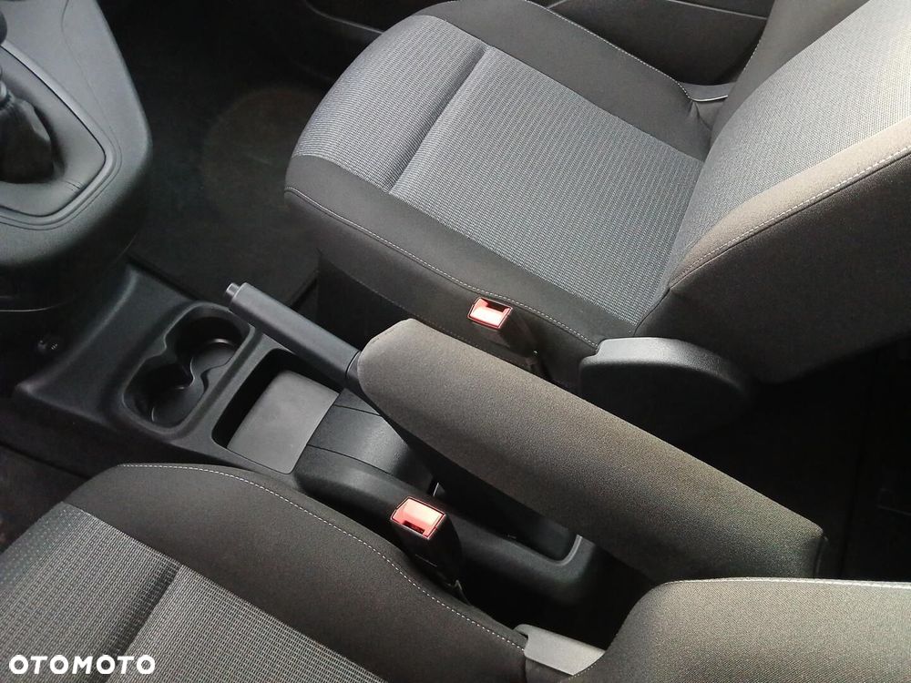 Toyota Proace City Verso 1.5 D-4D Business - 34